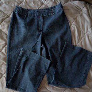 Focus 2000 petite Jeans. Size: 6P